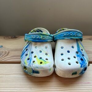 Crocs 9C